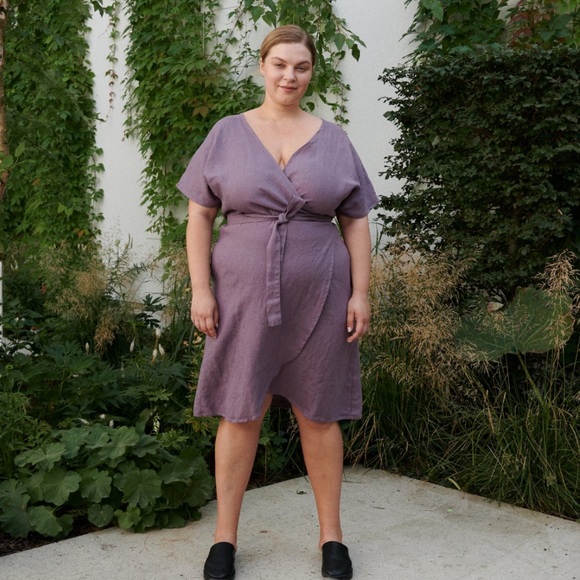 Linenfox Mimosa Linen Dress - Picture 2 of 5